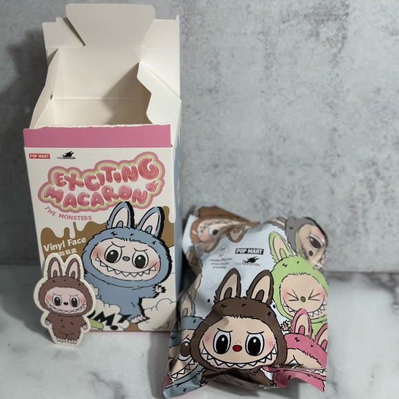 Pop Mart Labubu Exciting Macaron TOFFEE - Picture 1 of 12